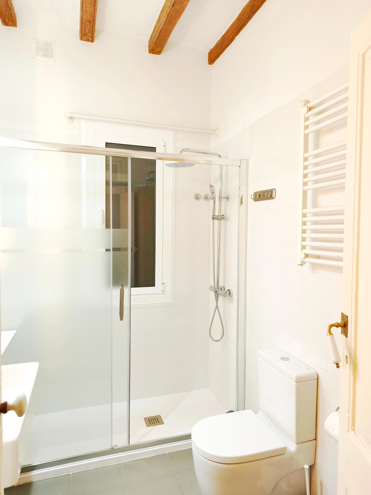 Beautiful Apartment In C/Sepulveda — Photos 2